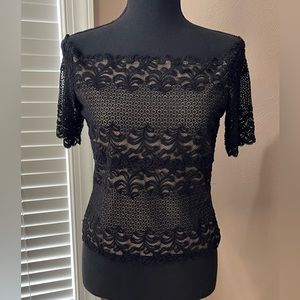 Cach’e Women’s Black Lace Shoulder Top